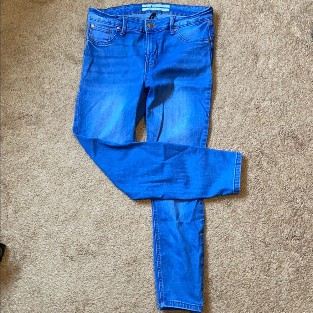 Celebrity Pink Curvy skinny jeans
